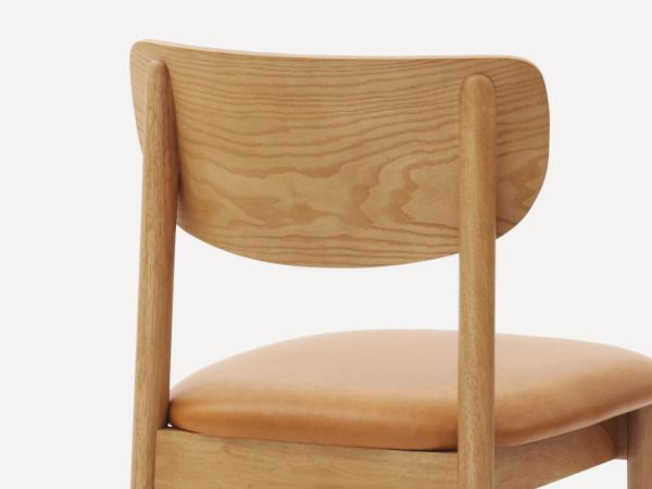 Haiku dining chair in Camel Leather/Oak viewed from behind