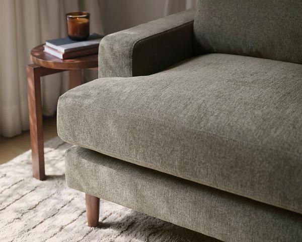 Ember Pro Sage with Index stool walnut