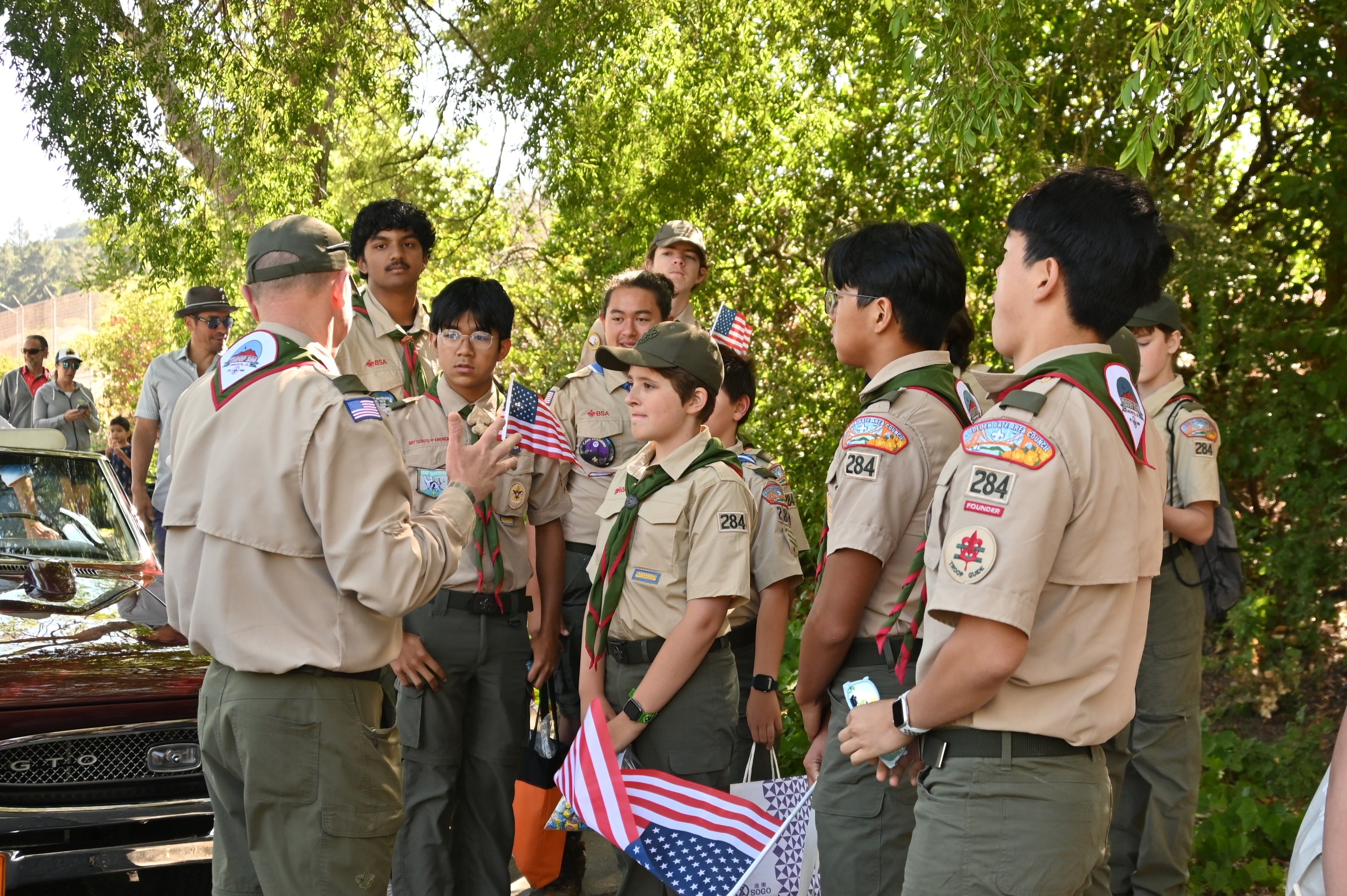 Missing alternative text