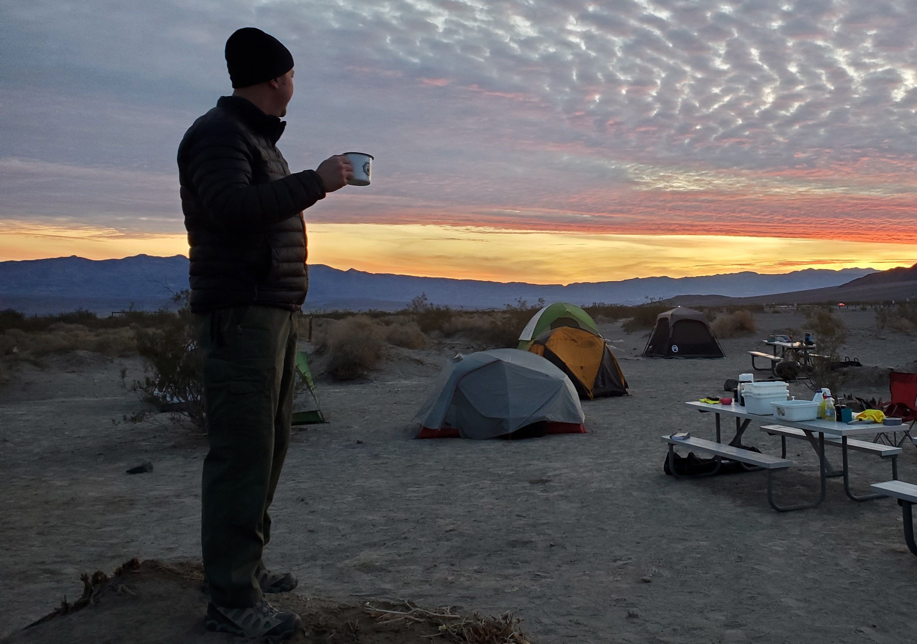 Missing alternative text