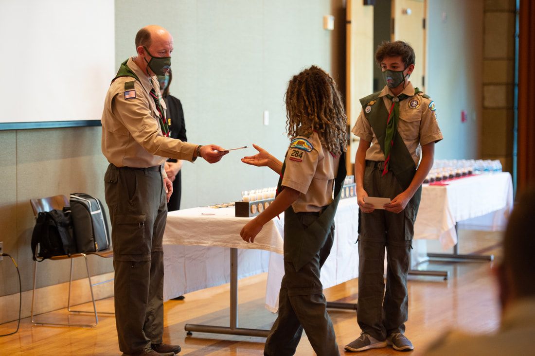 Missing alternative text