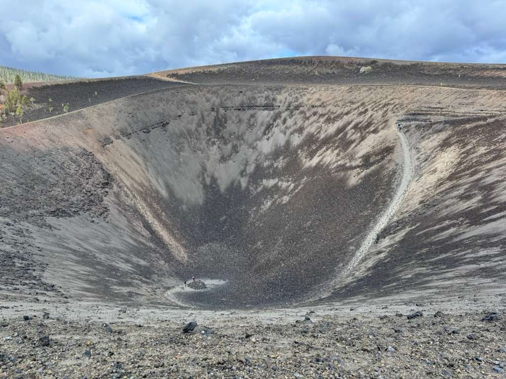 Missing alternative text