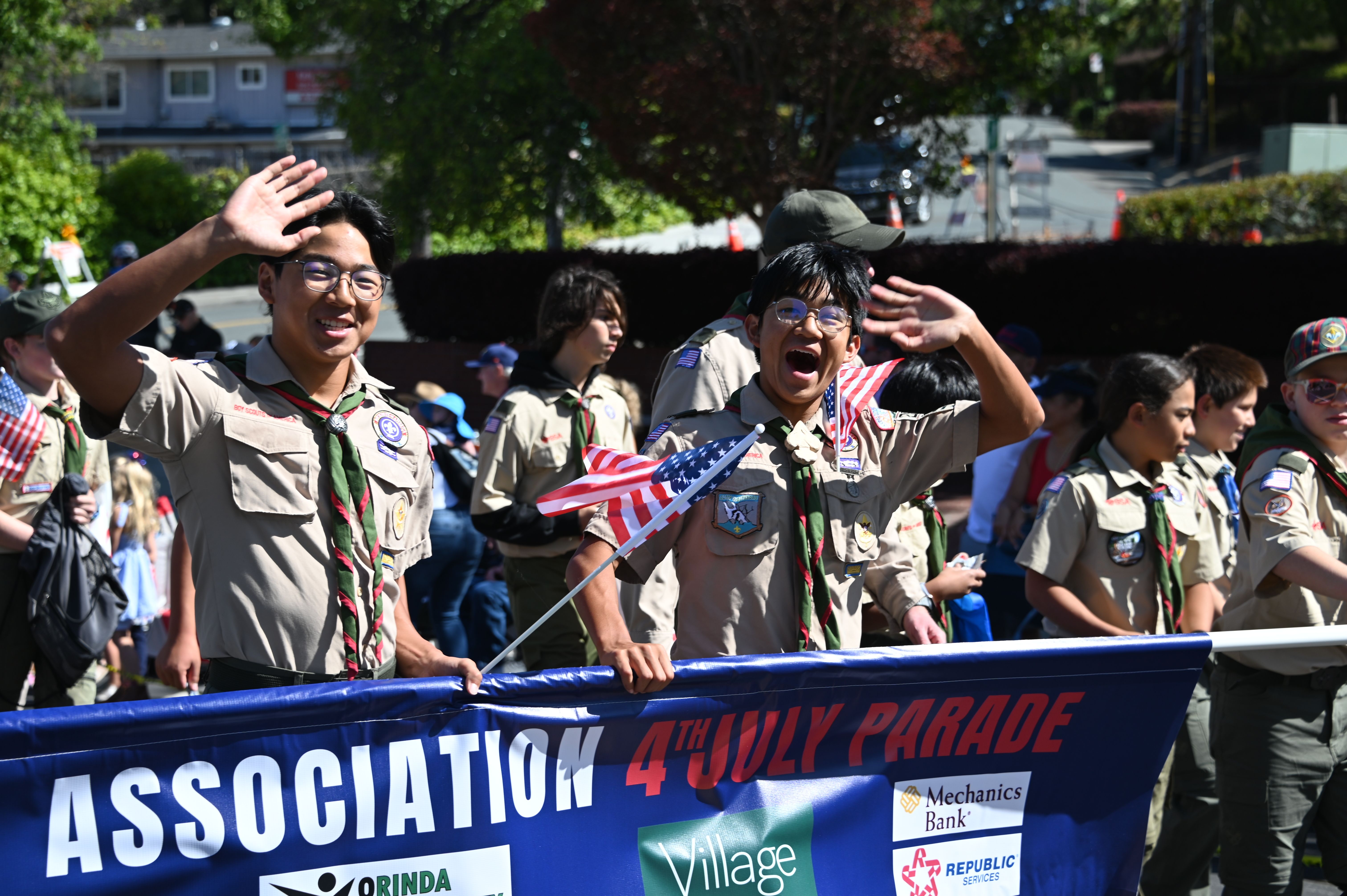 Missing alternative text