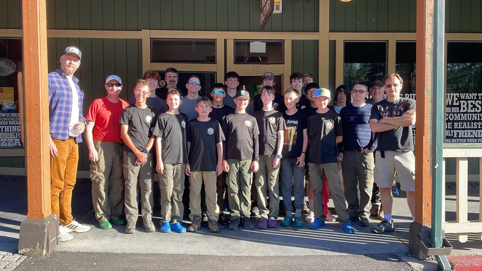 Missing alternative text