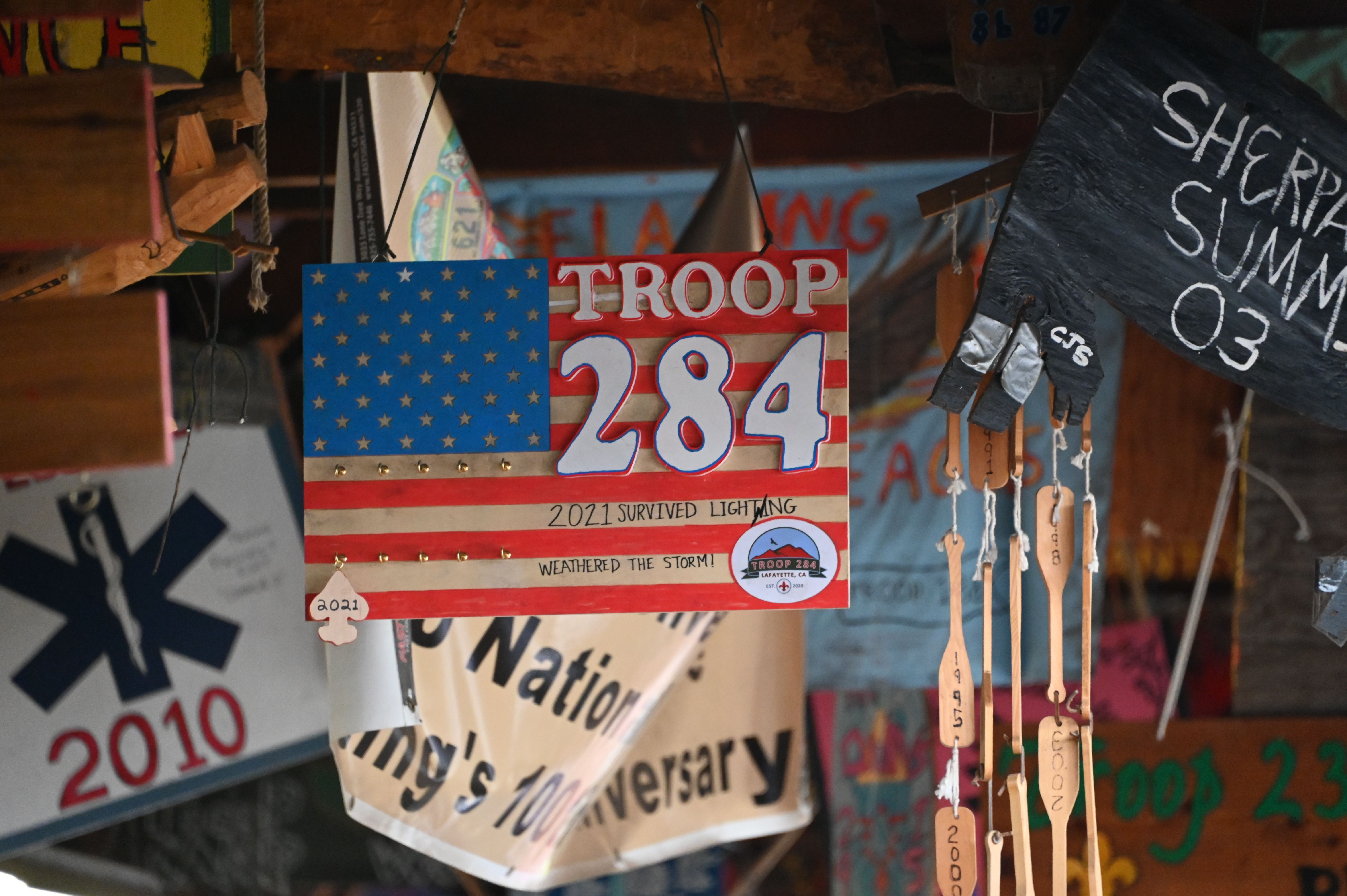 Missing alternative text