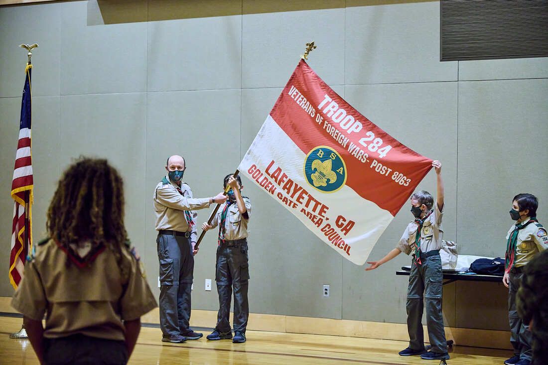 Missing alternative text