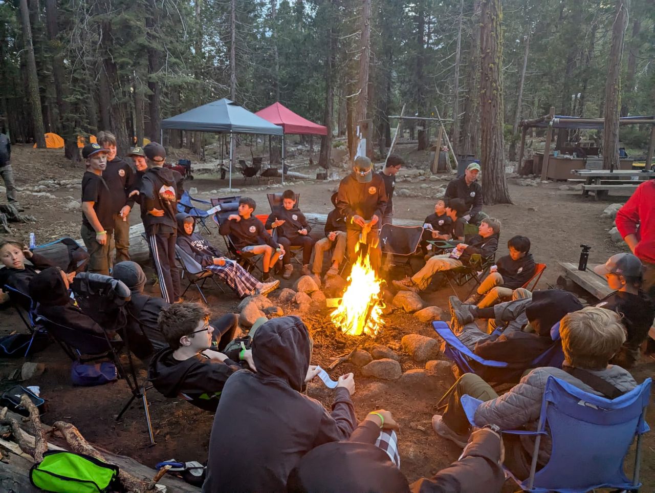 Missing alternative text