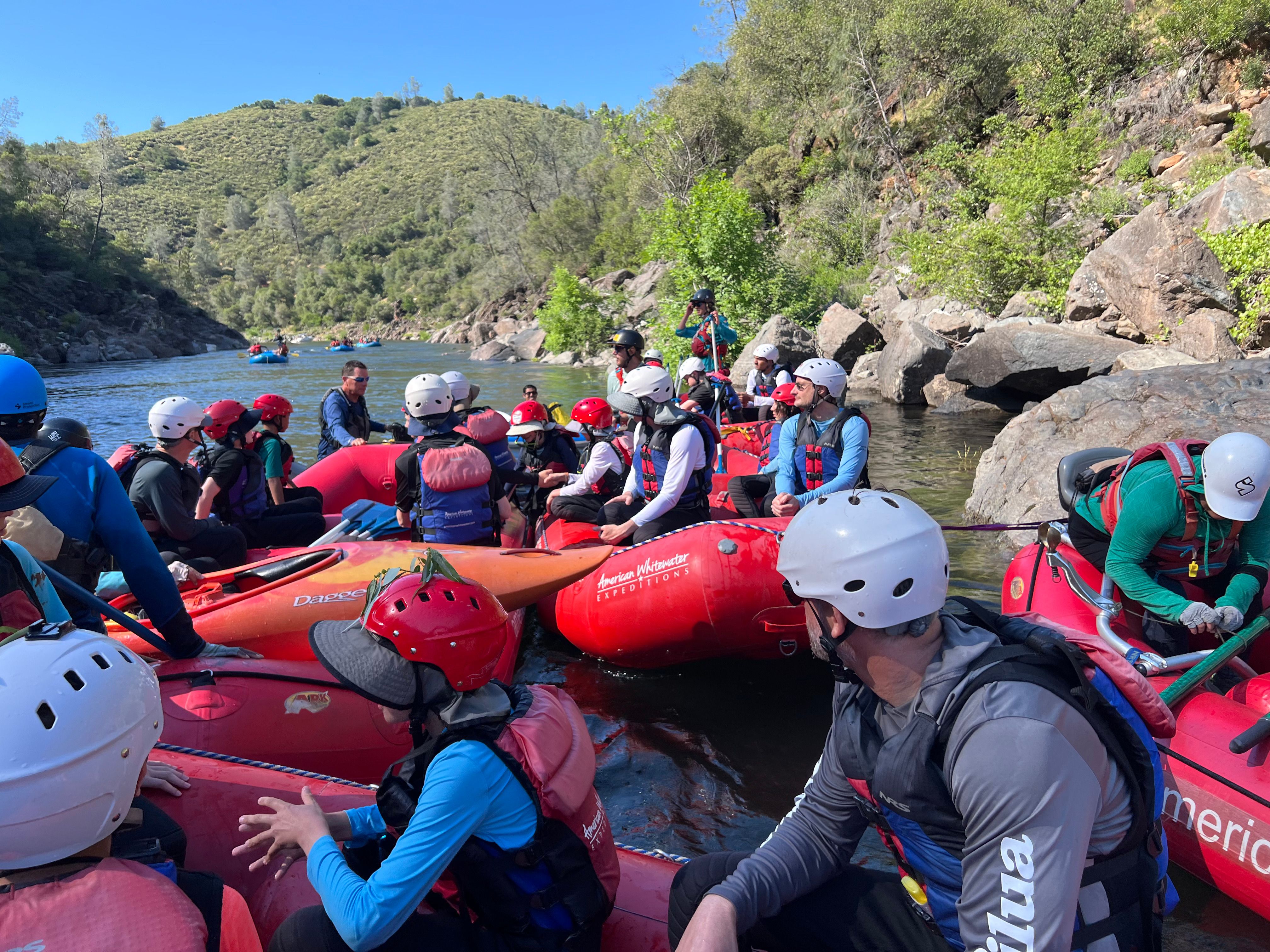 Missing alternative text