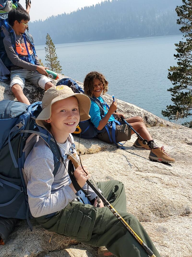 Missing alternative text