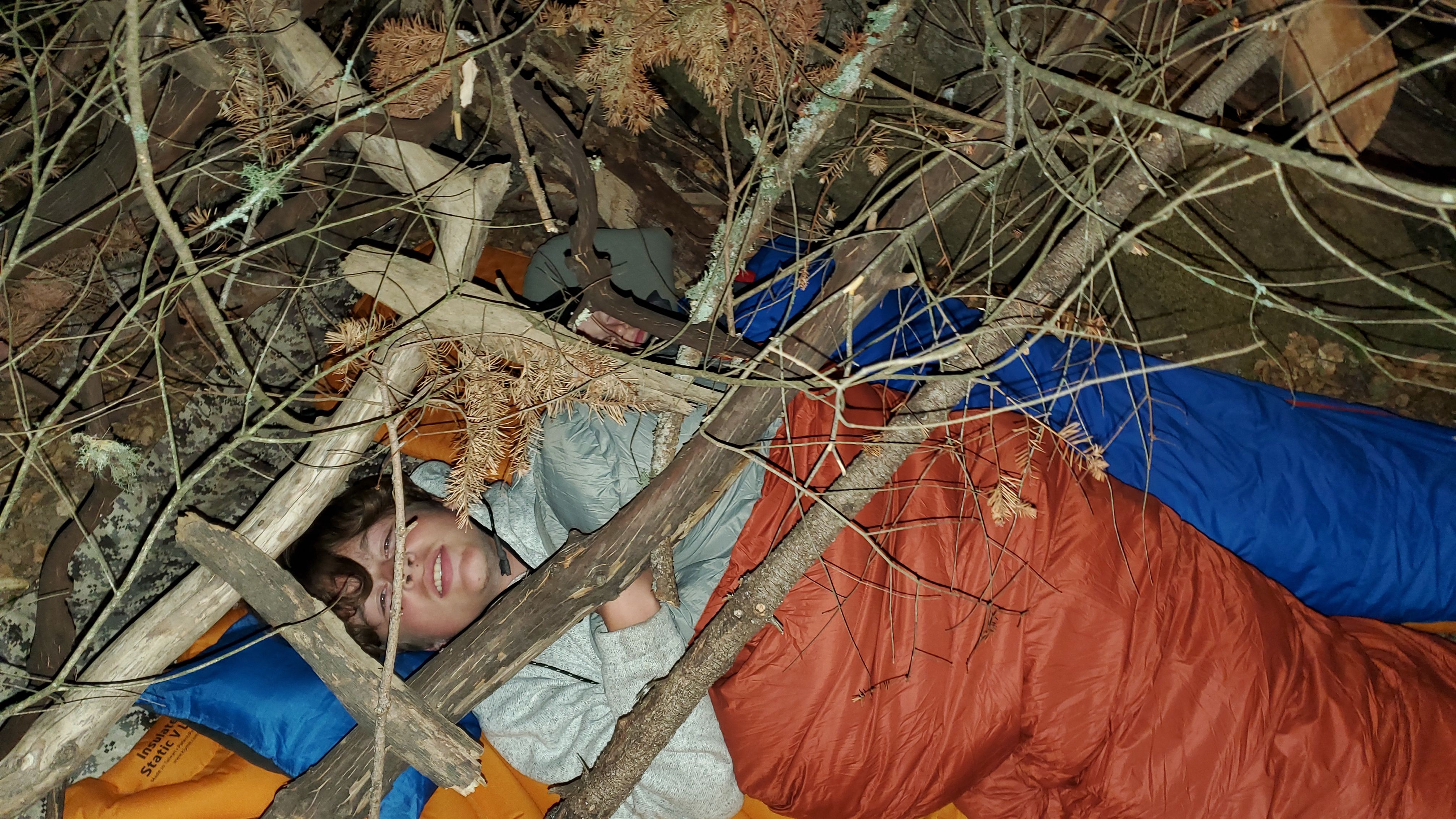 Missing alternative text