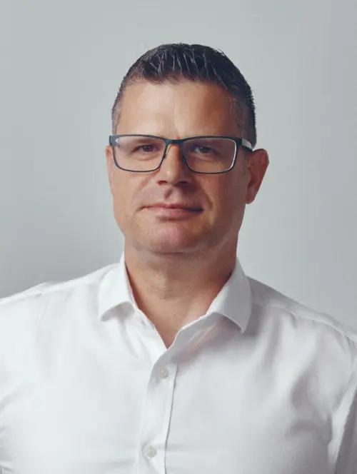 Andy Markham