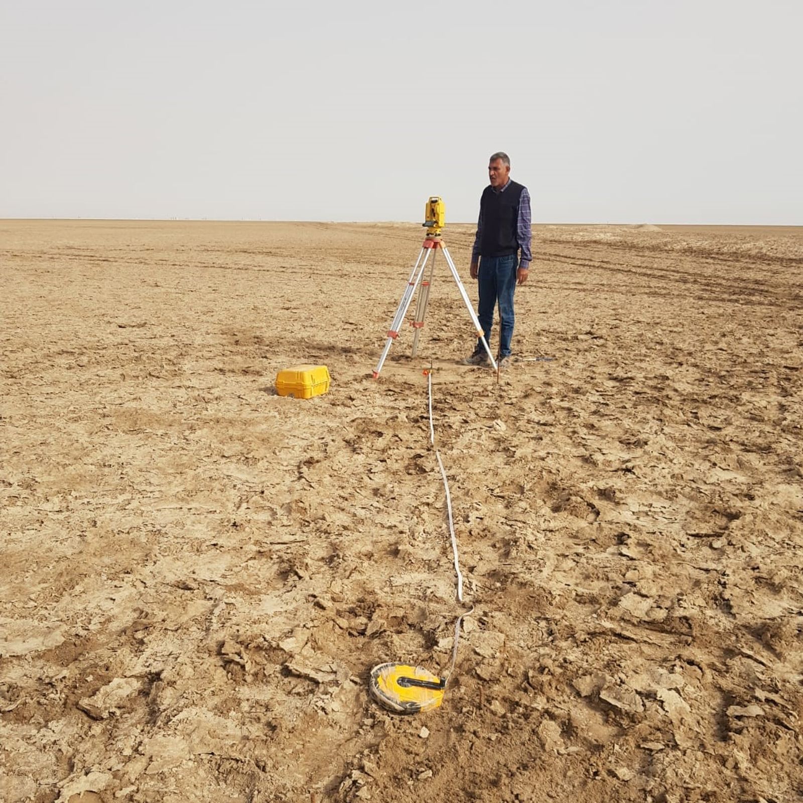 Execution of a 400 kV transmission line (Al-Faw – Shatt Al-Basrah Gas Power Station) with a length of (110) km