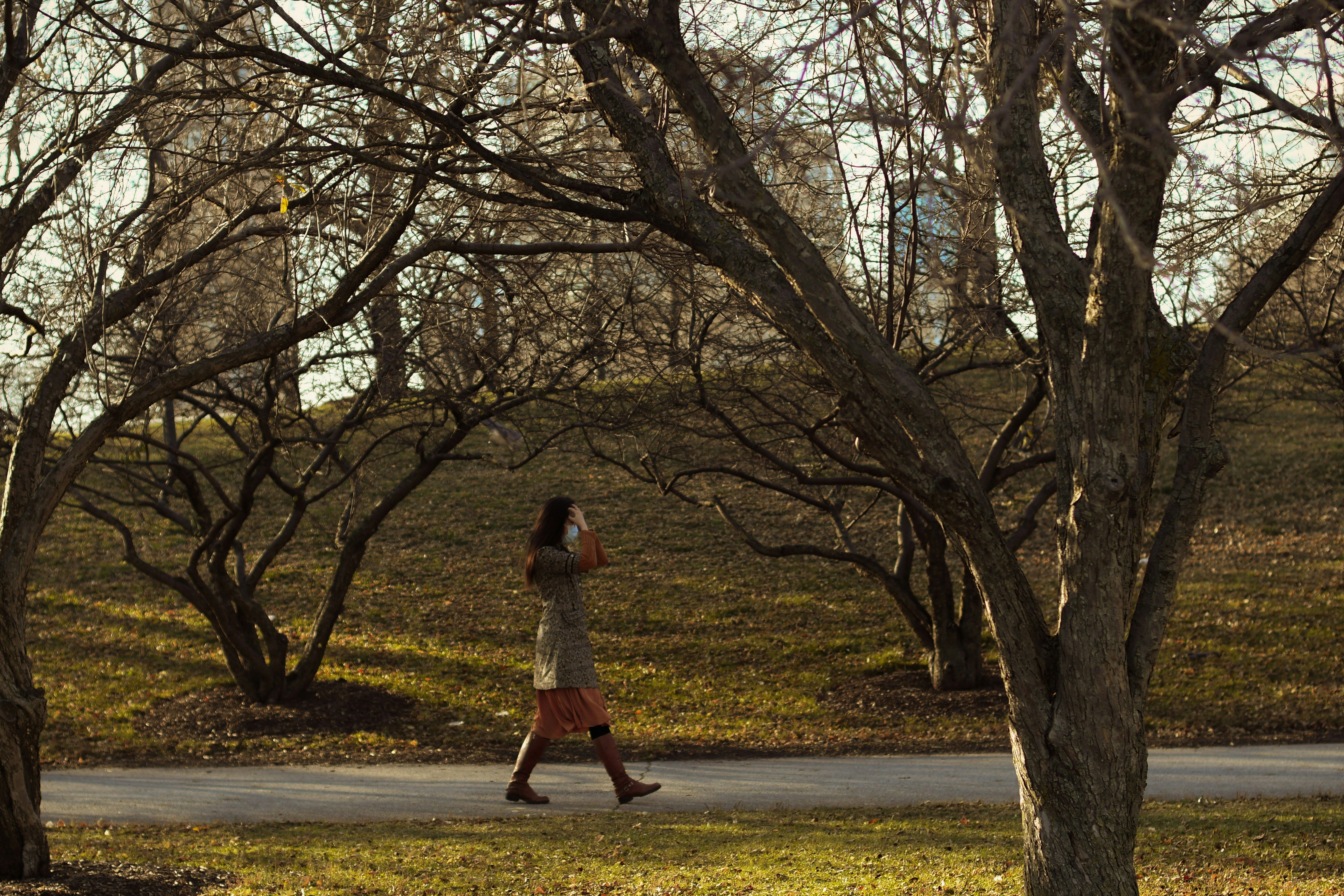 Speak About the Photo Like a Pro: Duolingo English Test Guide