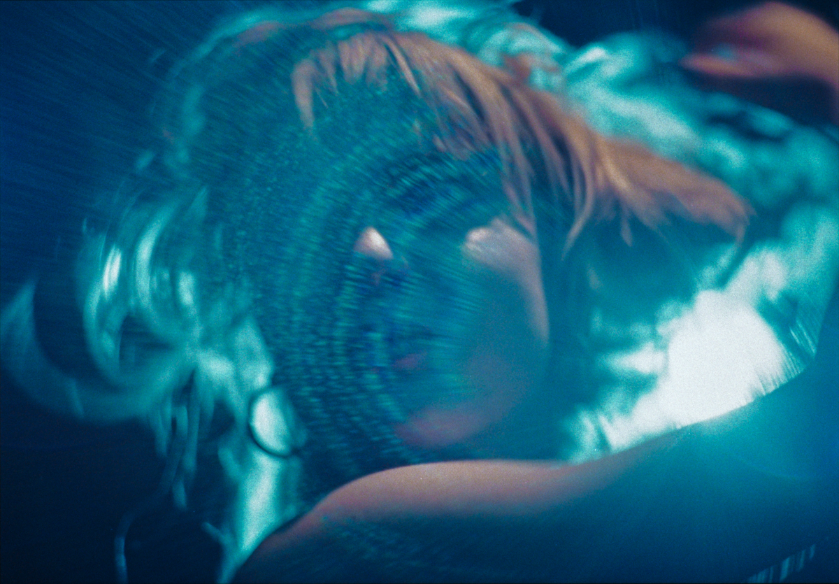 Parship still 8