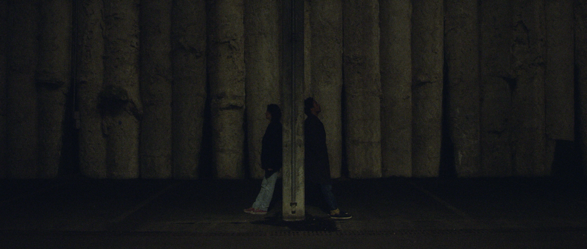 Curse - Paralleluniversen still 2