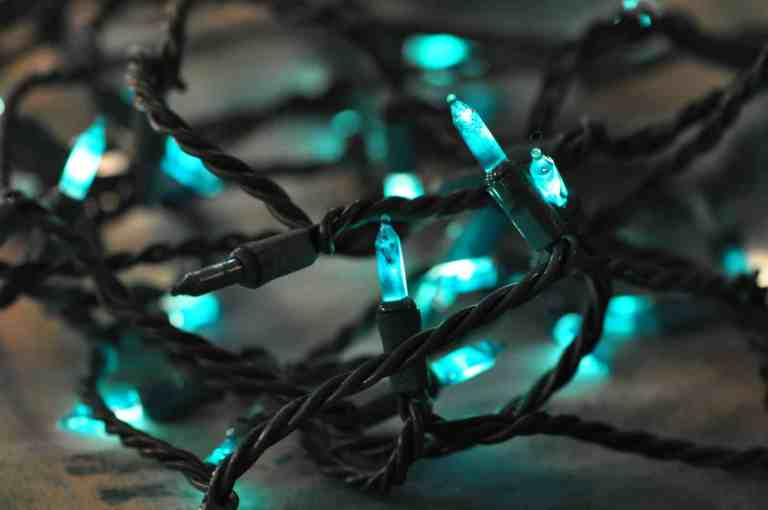 Affordable Hacks That Take Holiday Decorating To The Next Level