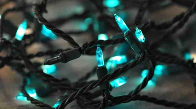 Affordable Hacks That Take Holiday Decorating To The Next Level