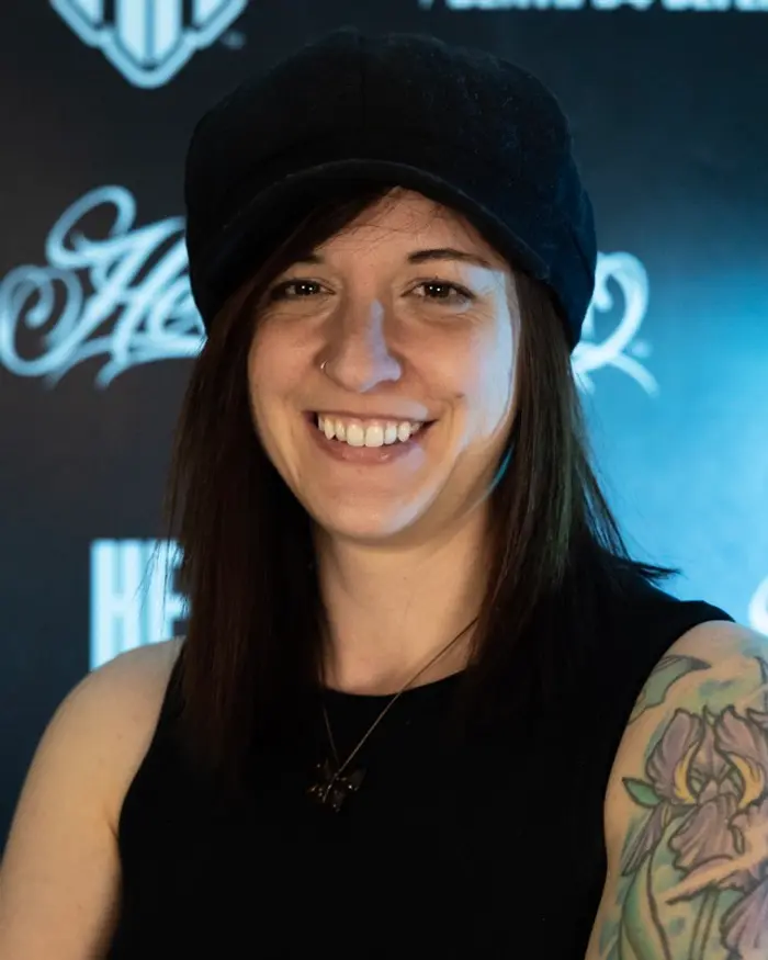 Amy, artist at HeadRush Whitby