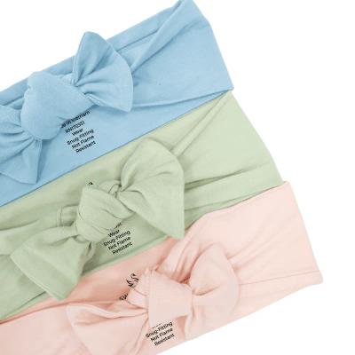Baby Bows - Sage Green SwaddleAn
