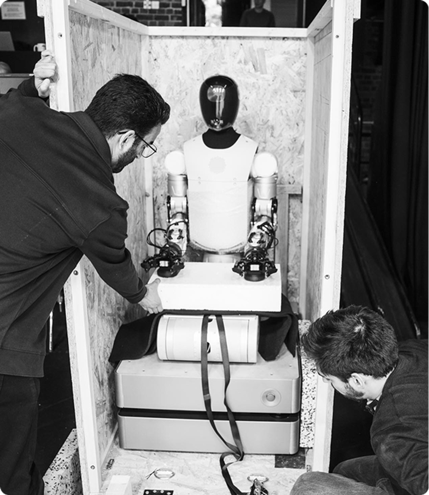 Humanoid HMND 01