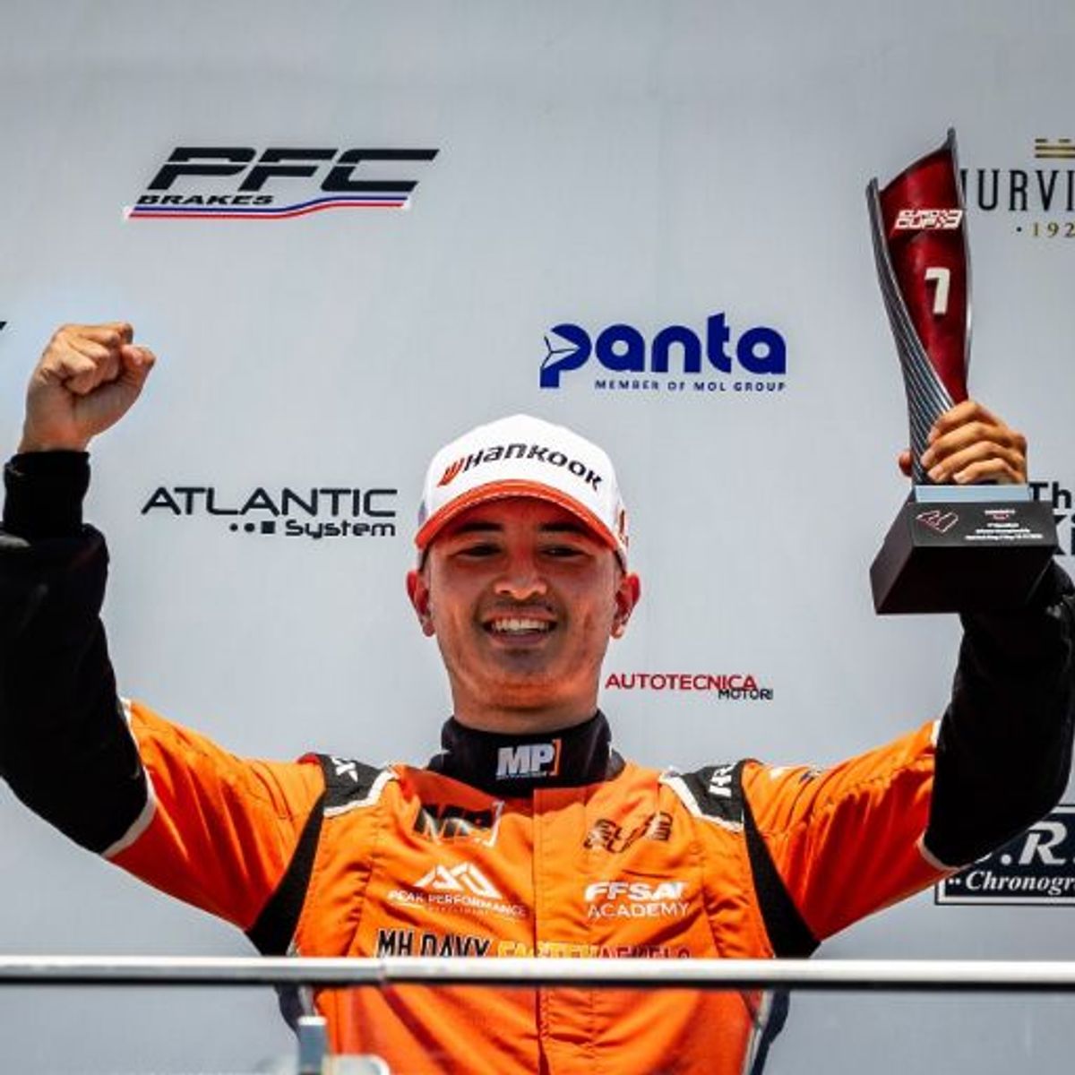 Nguyễn Owen Tangavelou: The First Racer to Represent Vietnam at the Macau Grand Prix