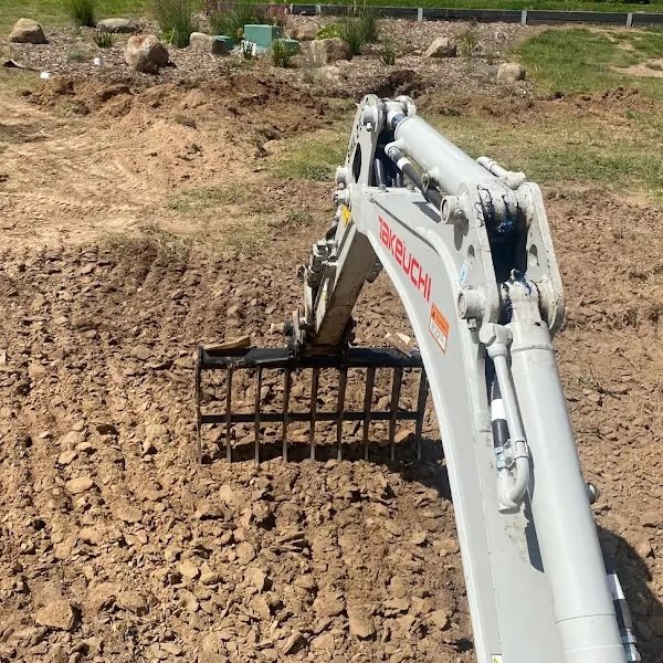 Heavy Duty Stick Rake - Gallery Image 1