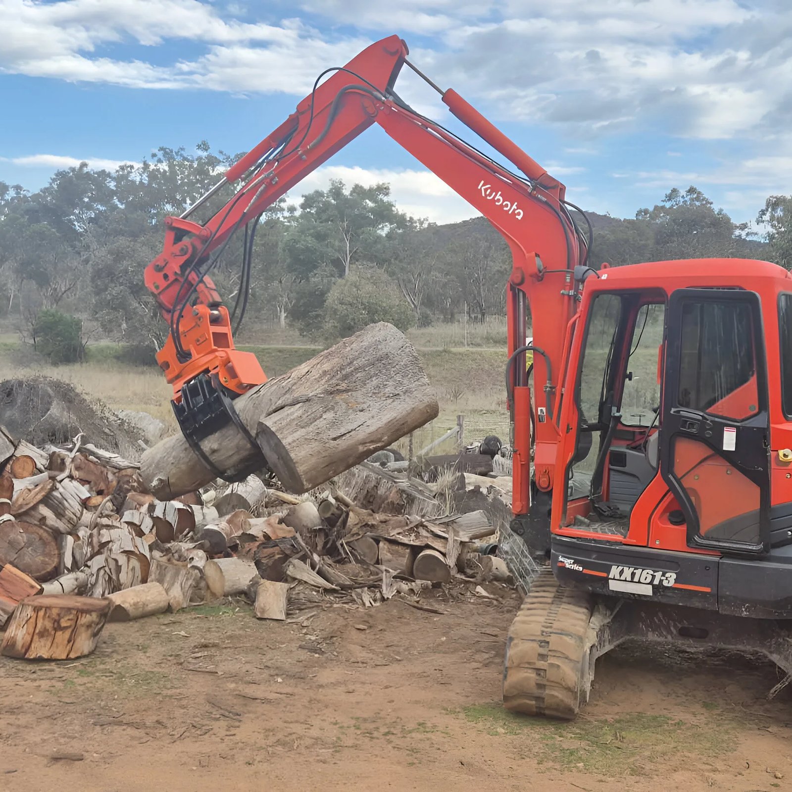 Log Grab Series - Gallery Image 1