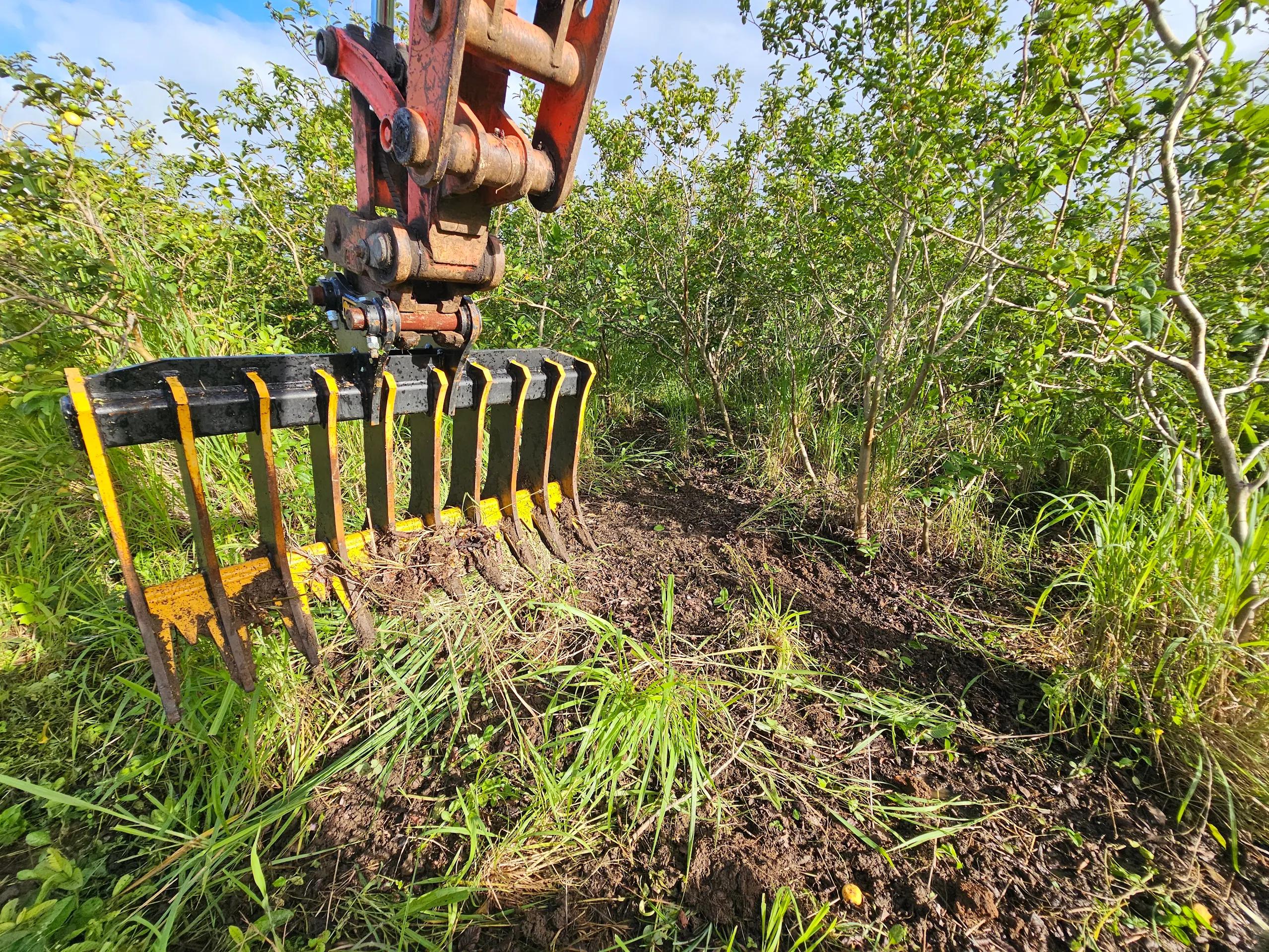 Heavy Duty Stick Rake