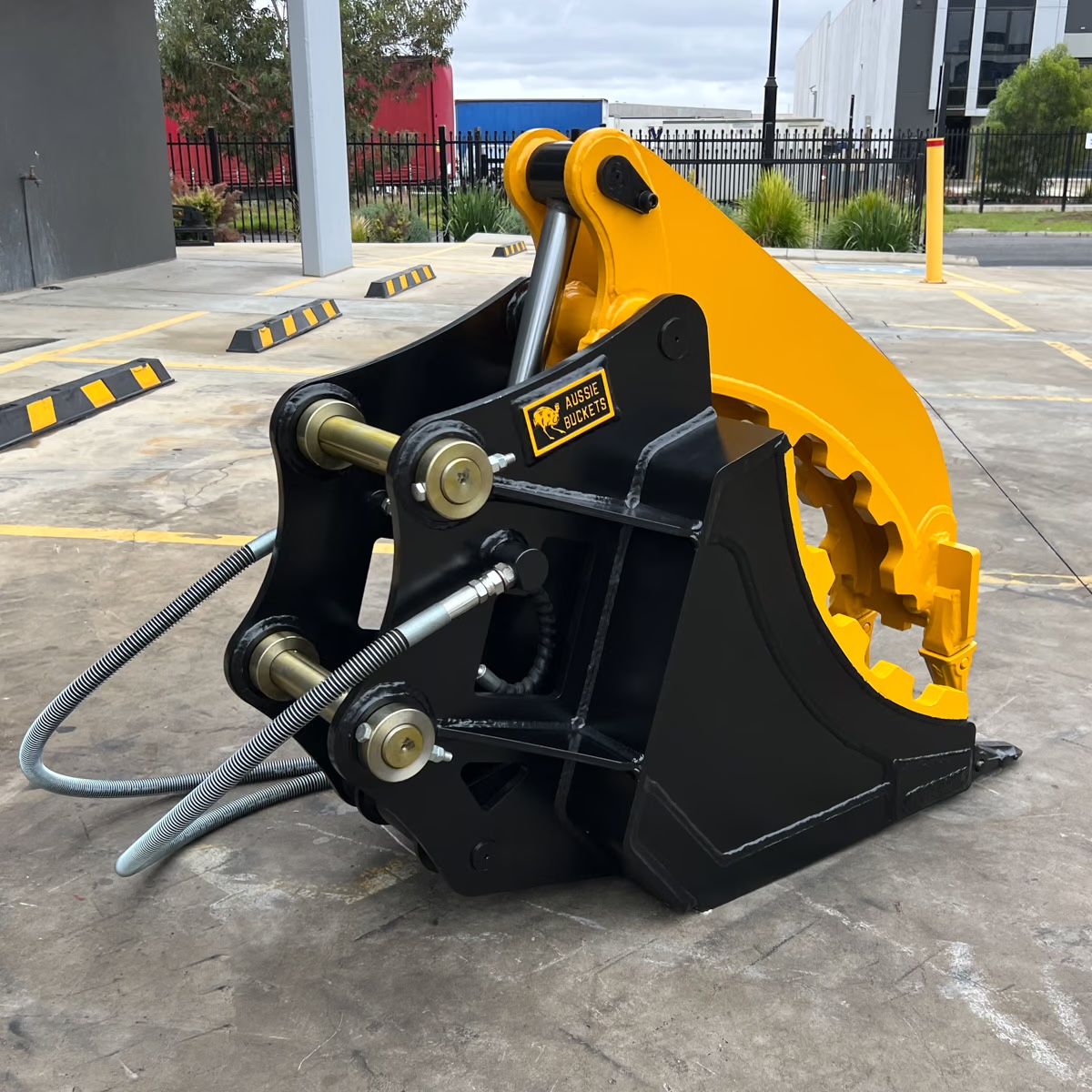 Hydraulic Grab Bucket - Product Image 3