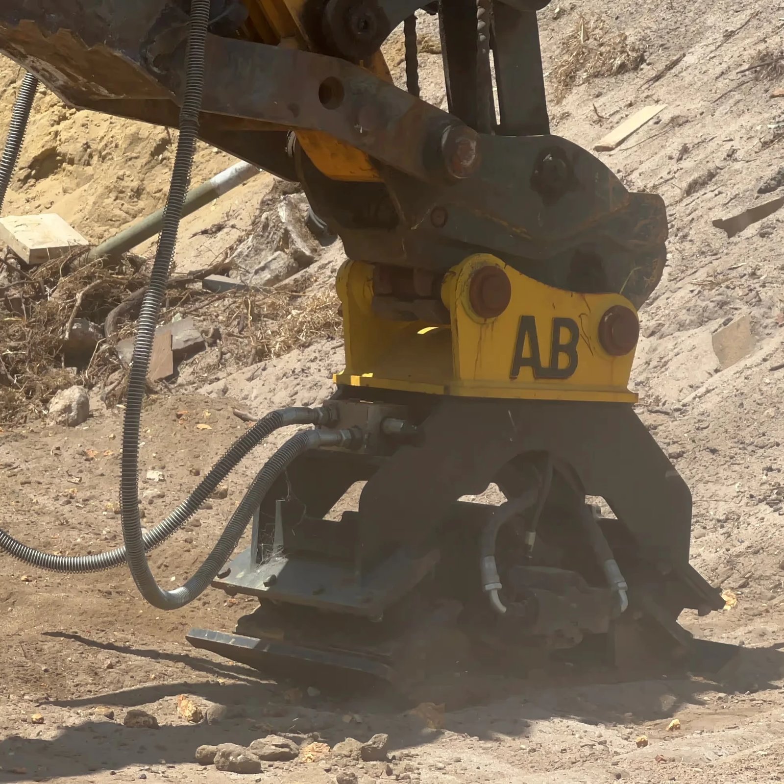 Aussie Buckets Vibrating Compaction Plate in action