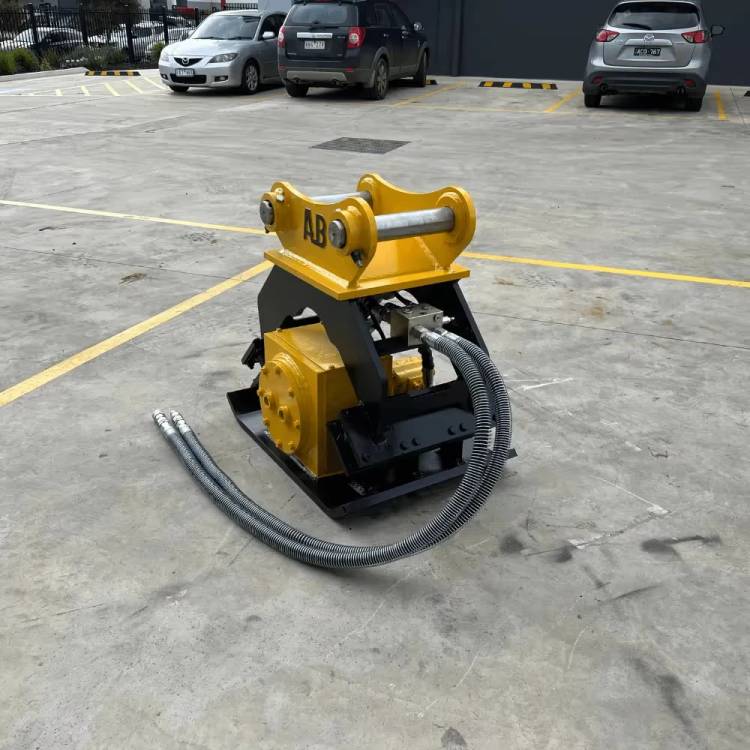 Aussie Buckets Vibrating Compaction Plate 5-11T Model 5