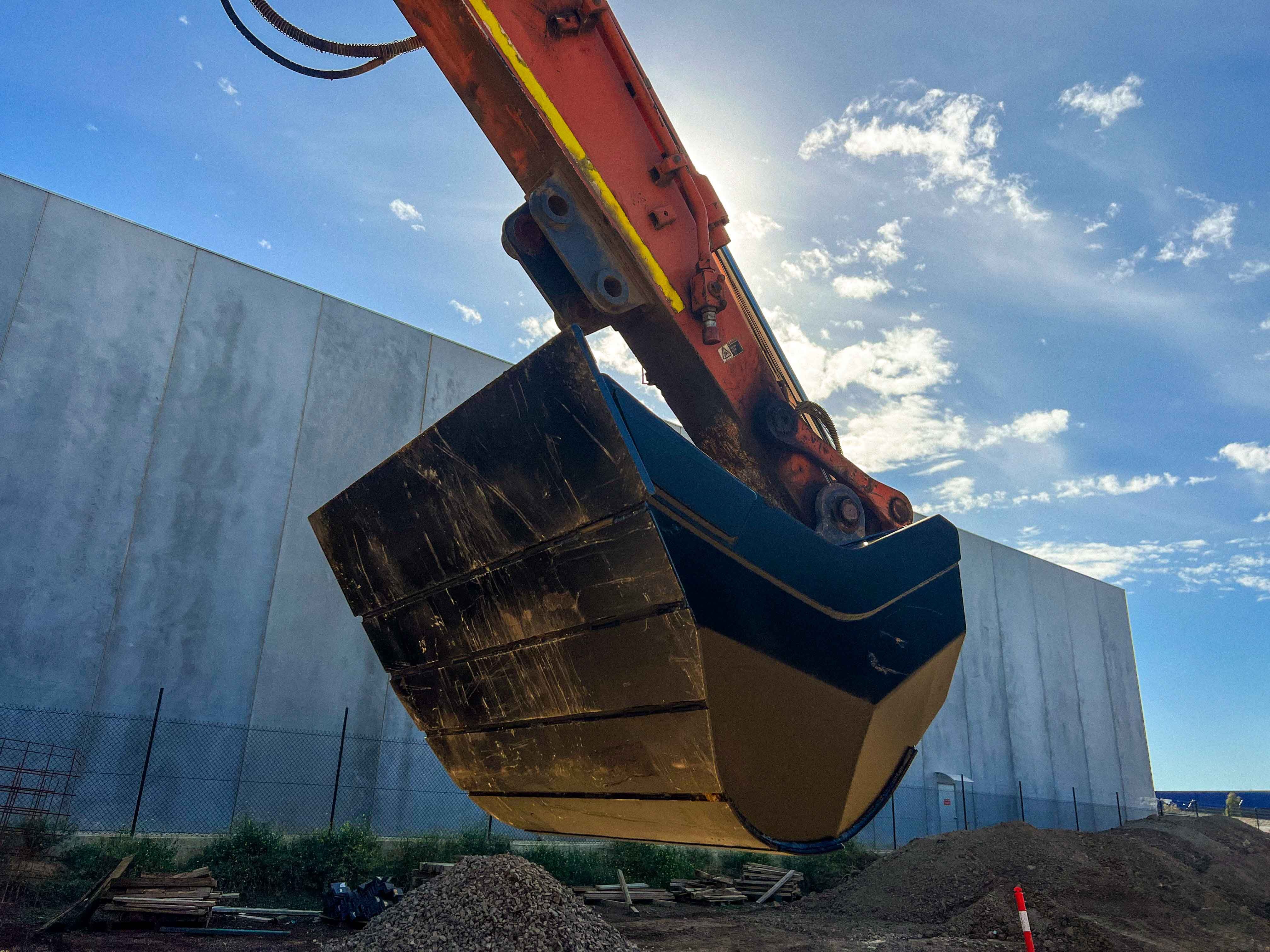 Grading Bucket - Gallery Image 16