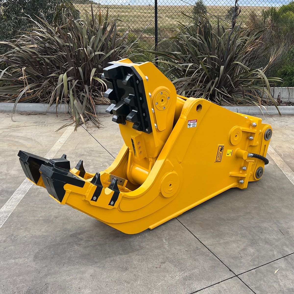 Fixed Pulveriser - Image 1