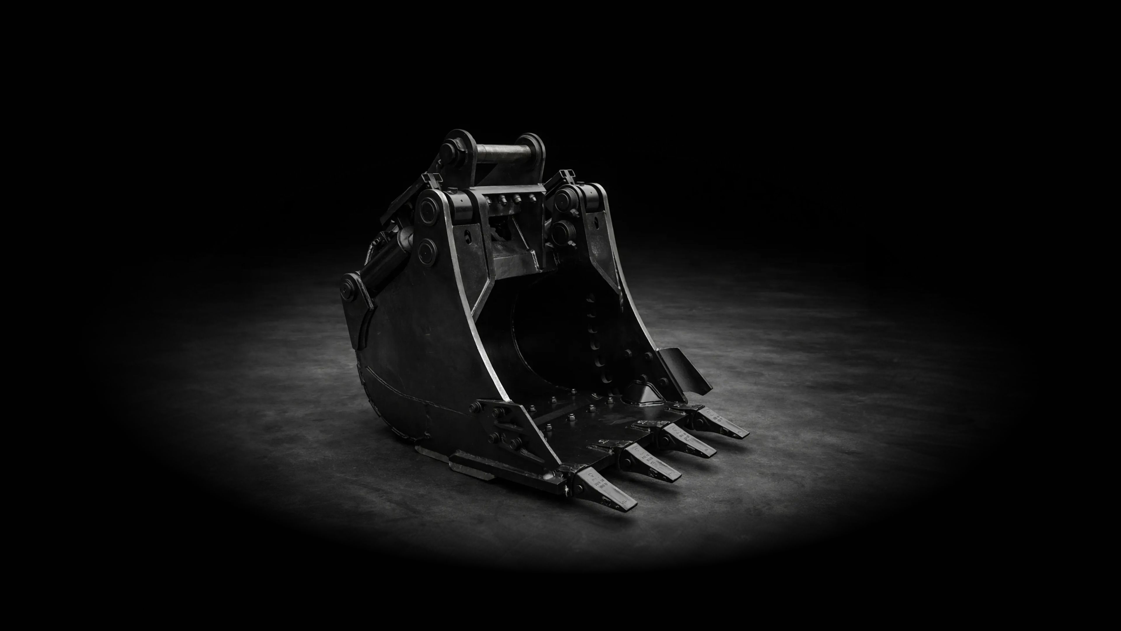 Heavy Duty 4-in-1 Bucket - Featured Cover Image