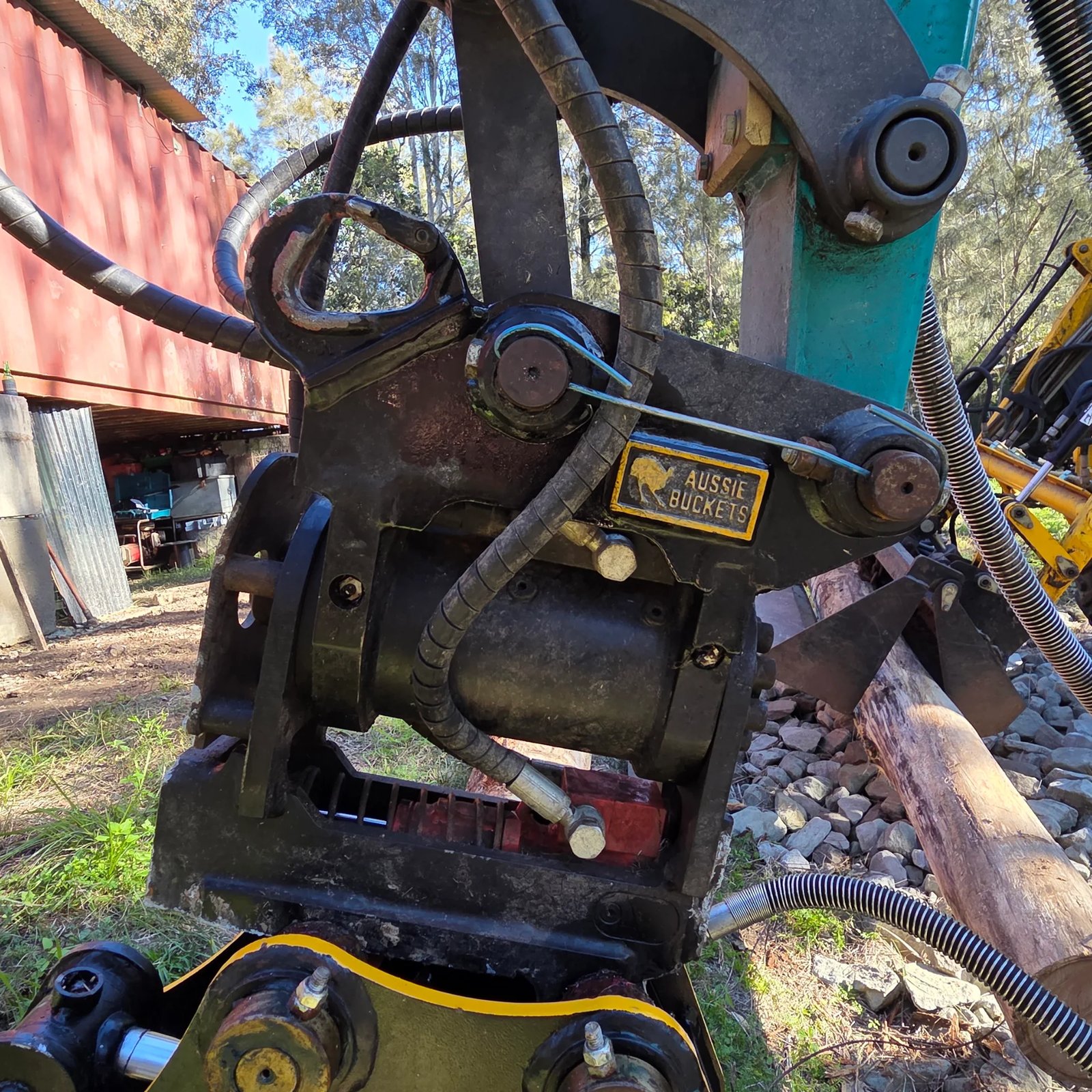 Hydraulic Tilting Hitch