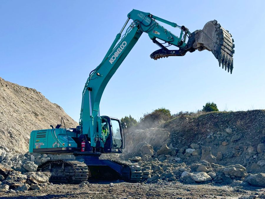 Hydraulic Thumb - Gallery Image 1