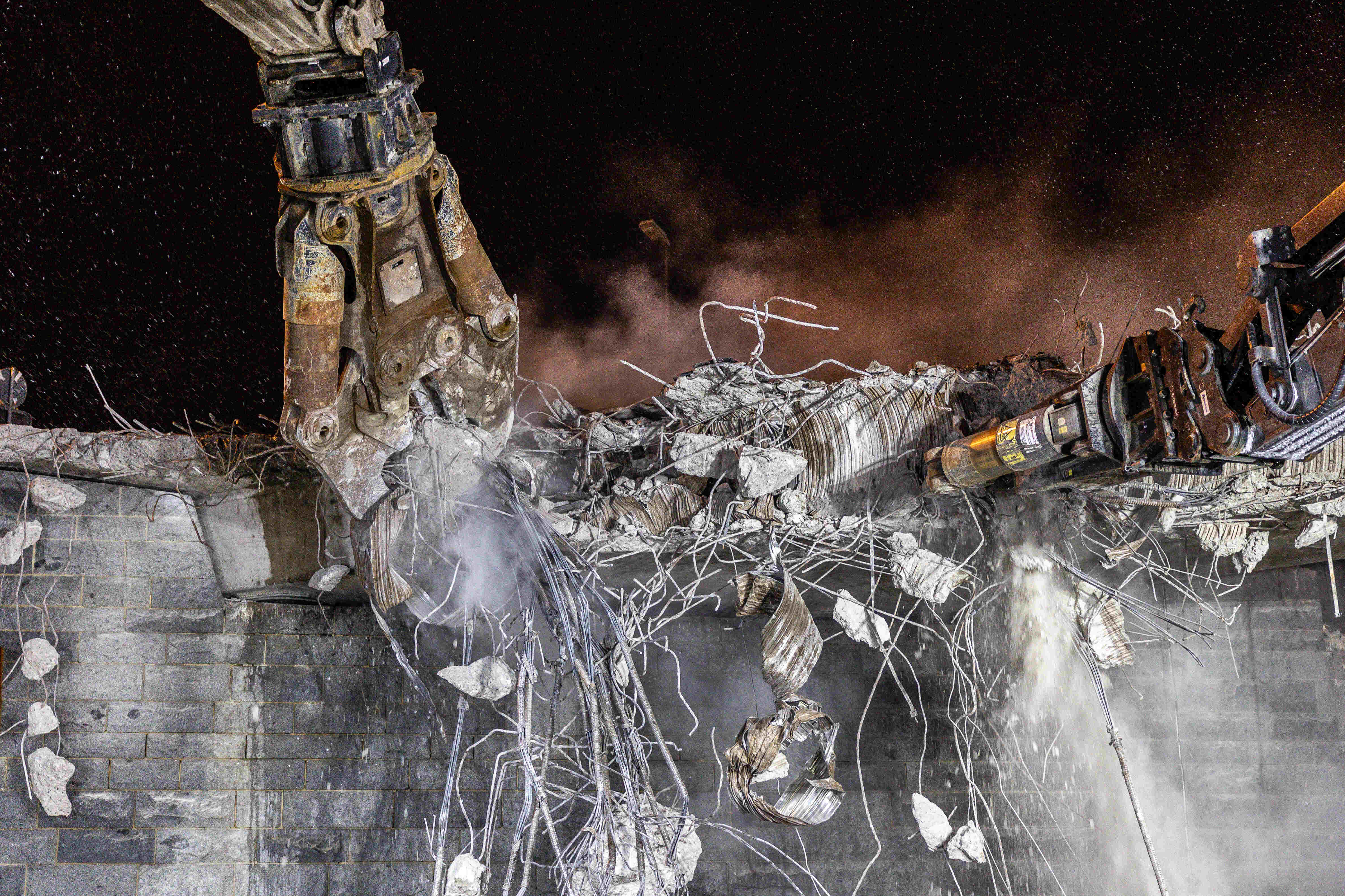 MBI Combi Crusher - Gallery Image 6