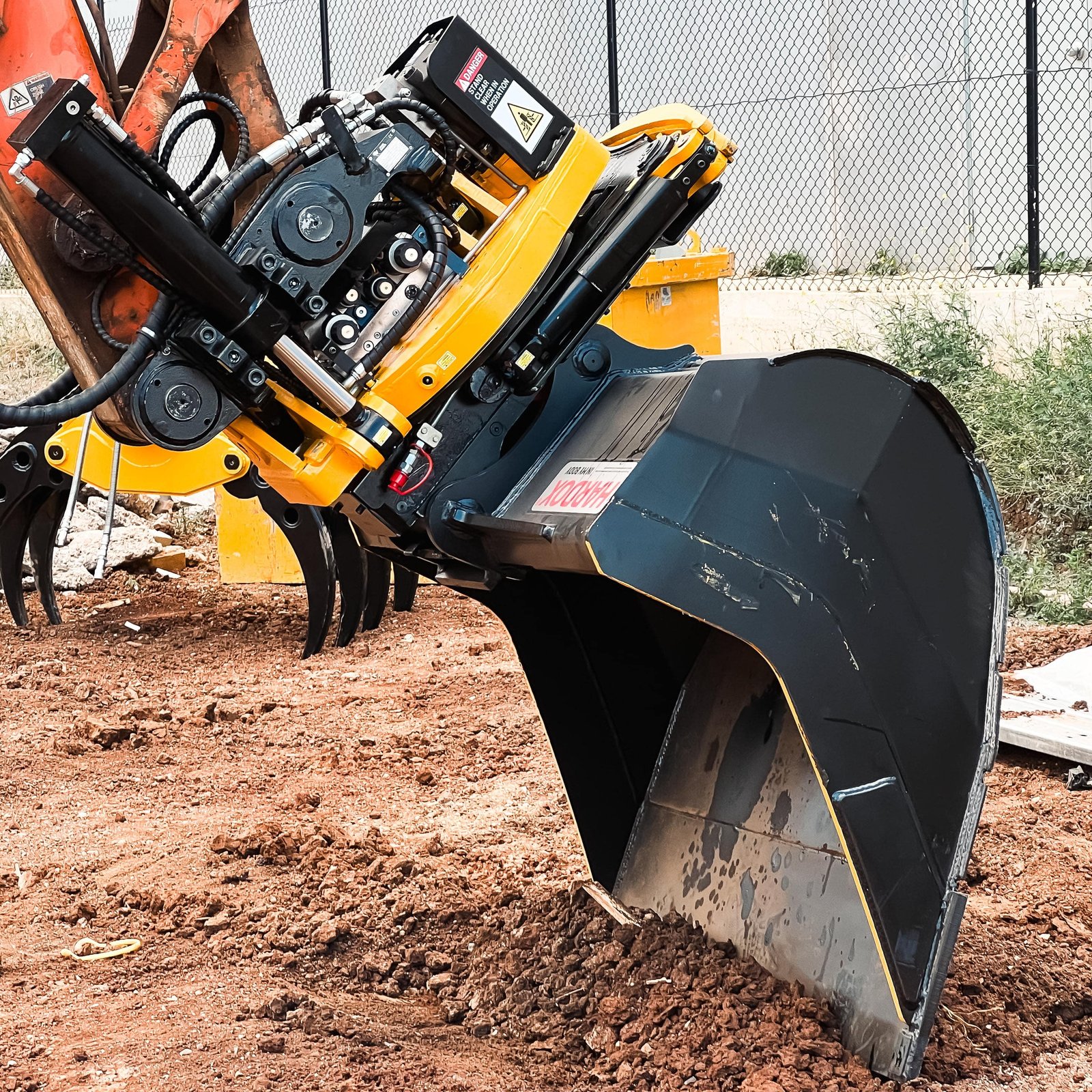 Grading Bucket - Gallery Image 2