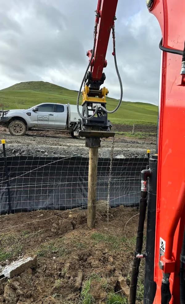 Aussie Buckets Vibrating Compaction Plate in action 2