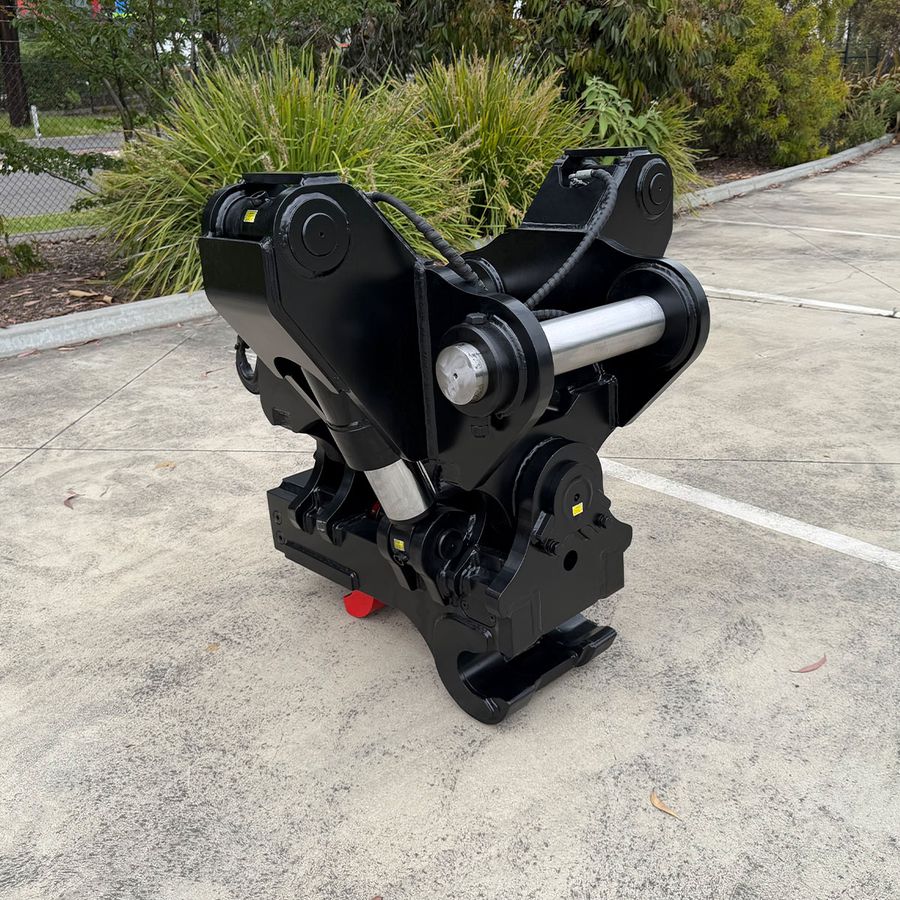 TwinTilt Hitch