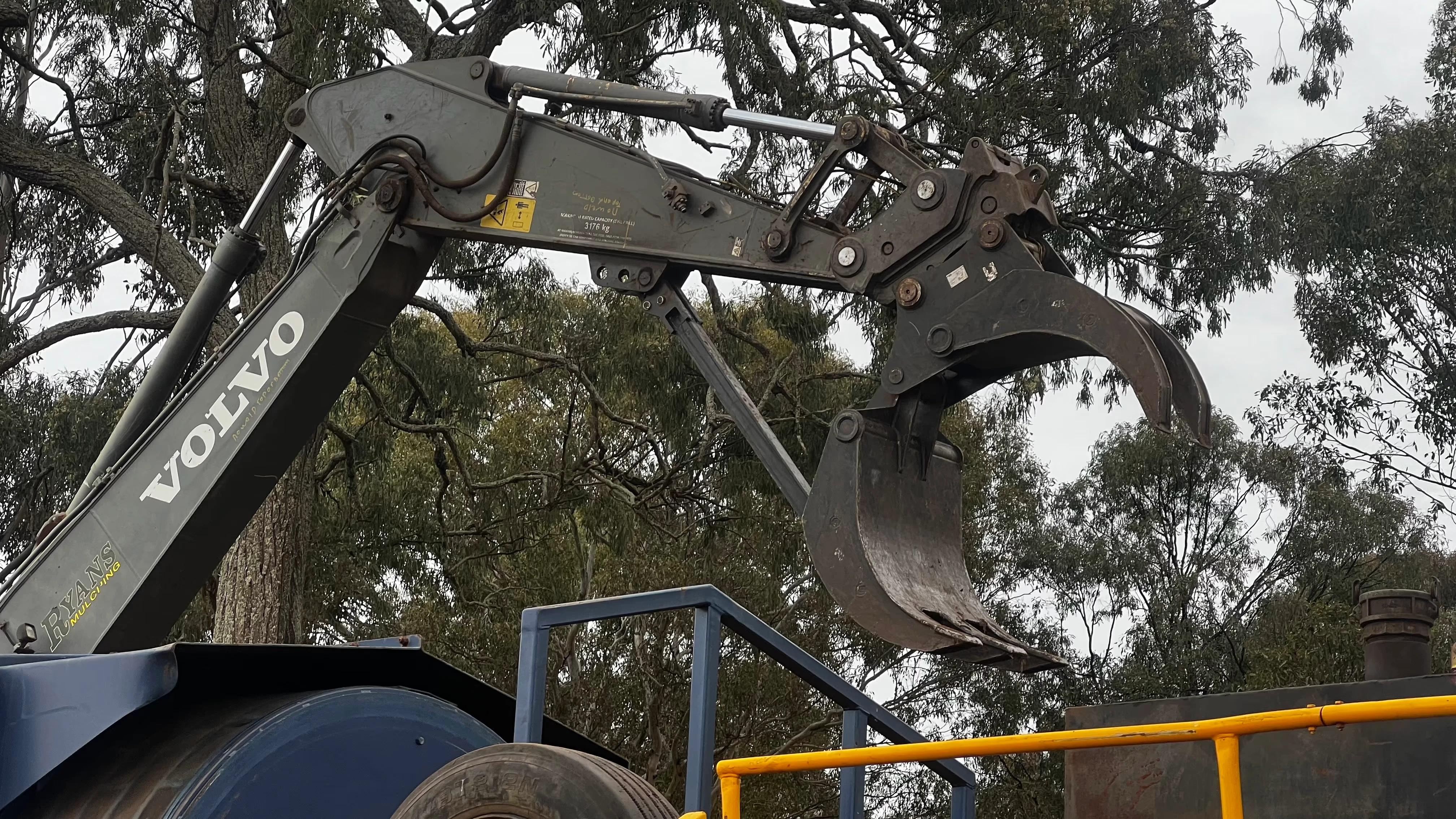 Mechanical Grab - Gallery Image 6