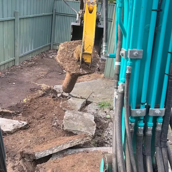Hydraulic Grab Bucket - Gallery Image 12