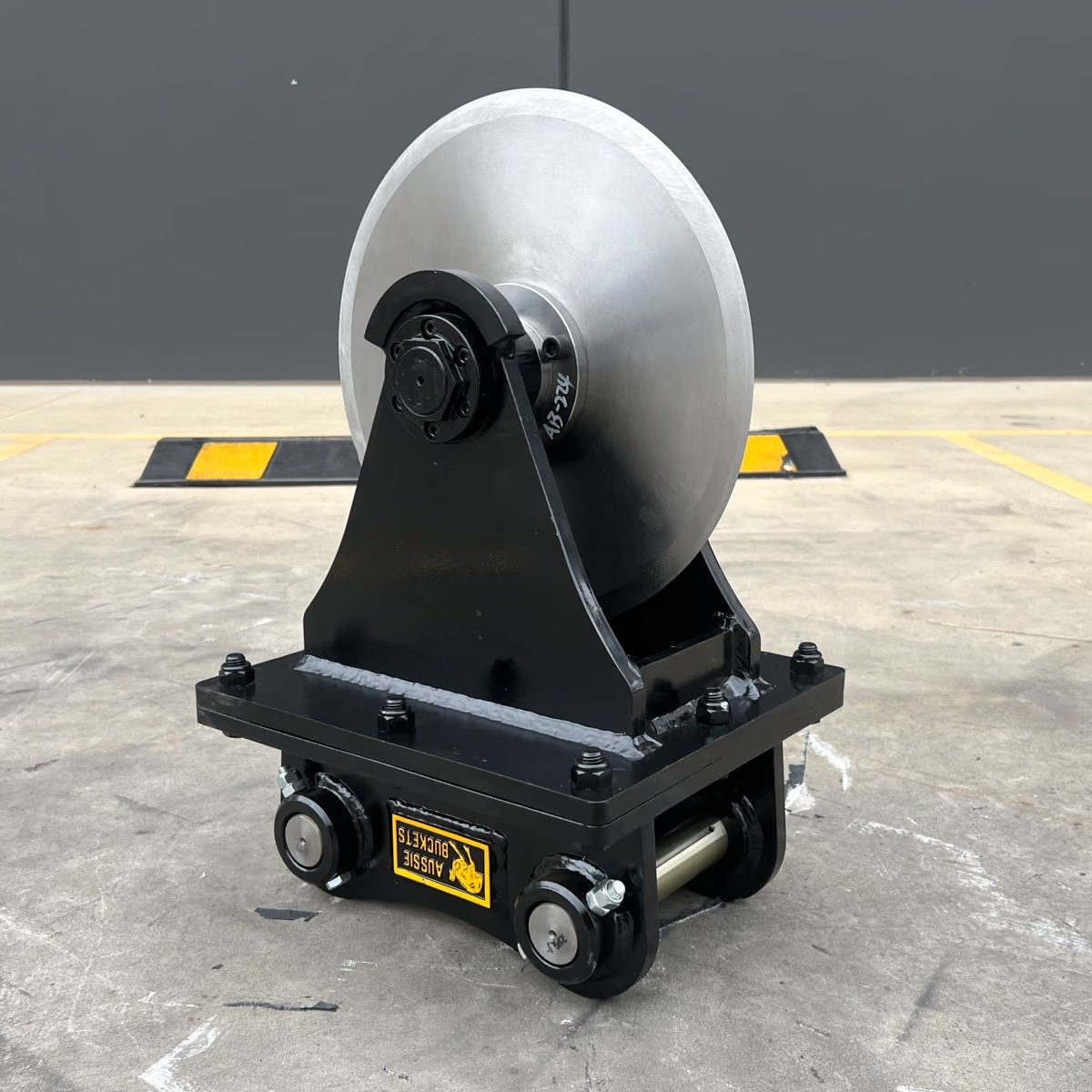 Asphalt Cutter - Product Image 1