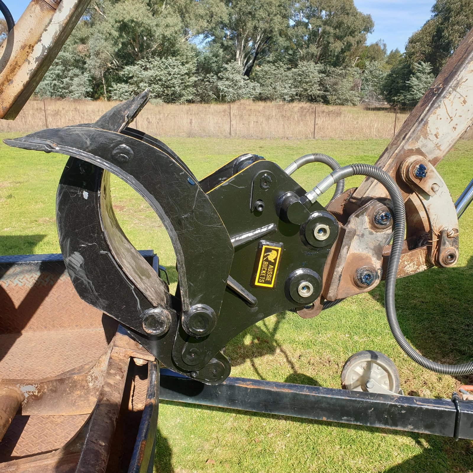 Hydraulic Grab - Gallery Image 21