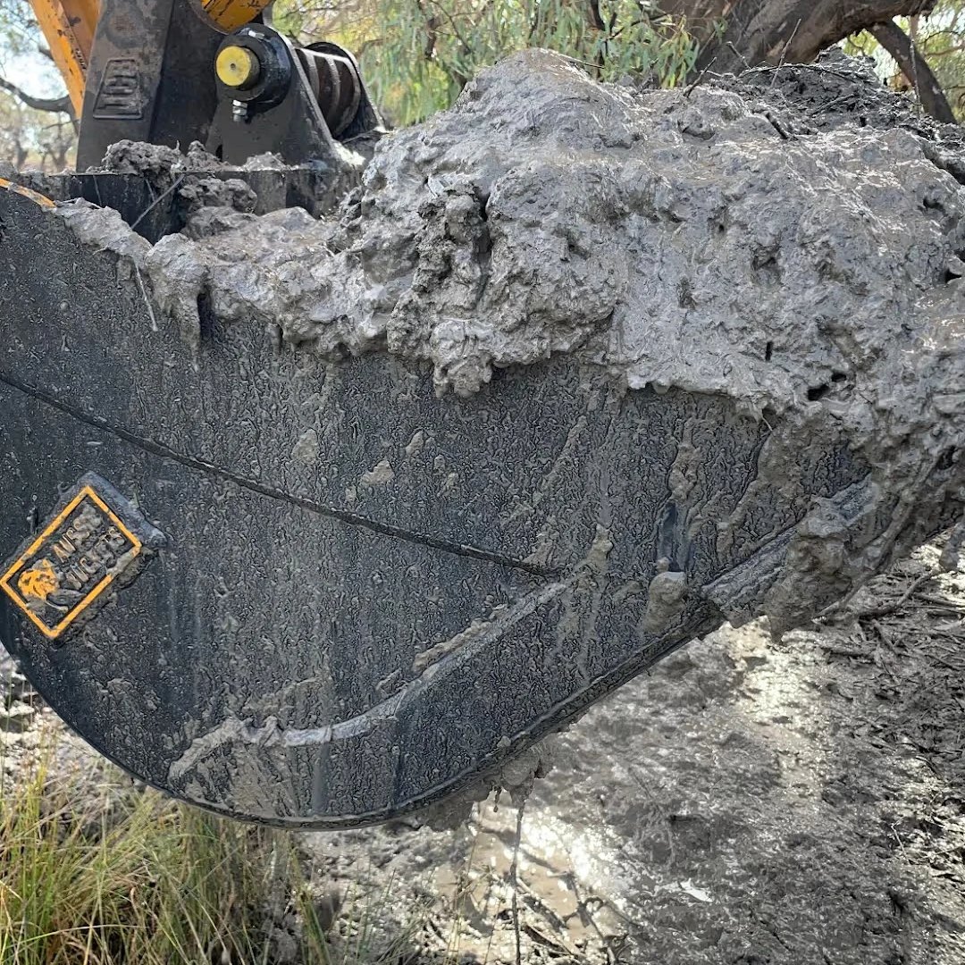 Mud Sieve Bucket - Gallery Image 2