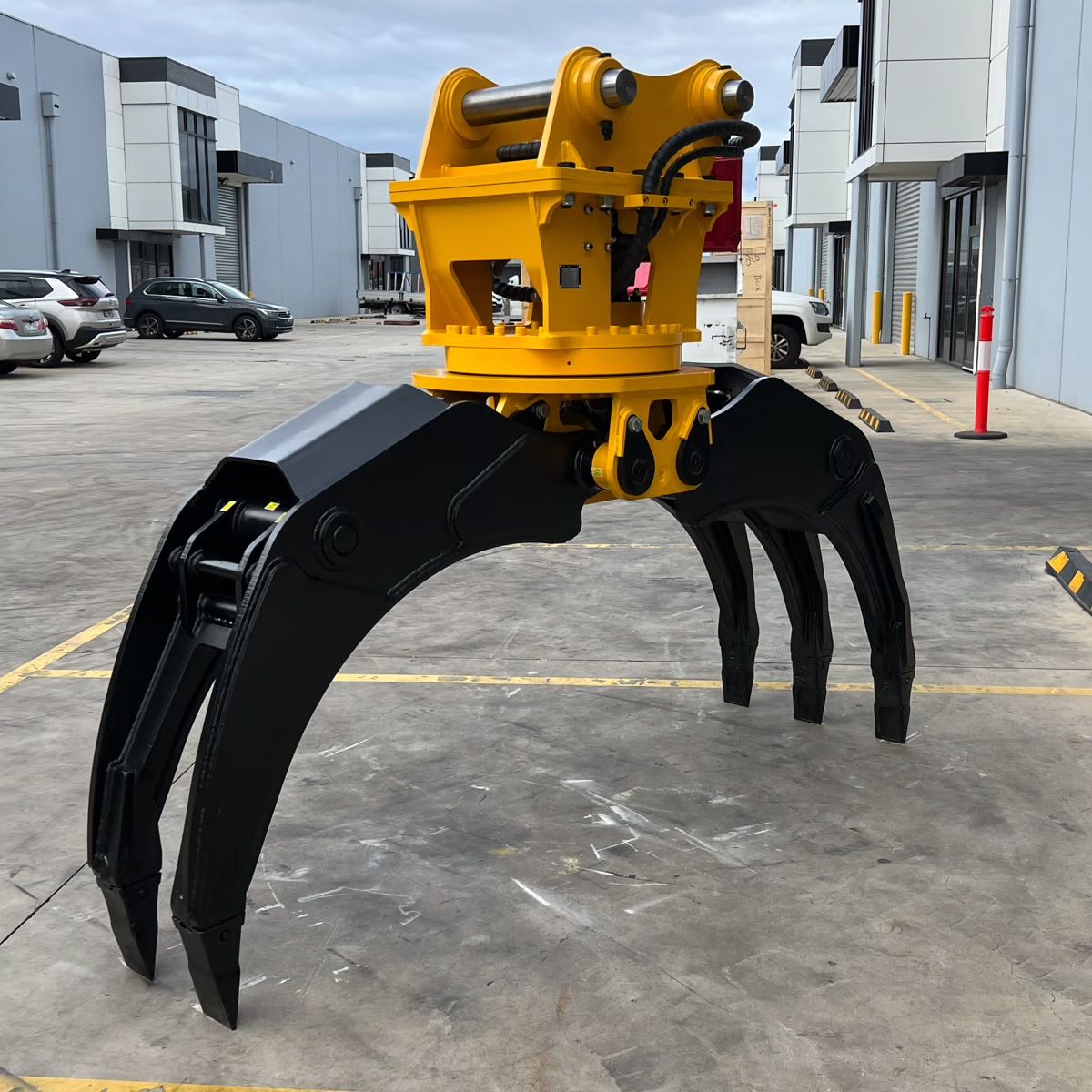 Rotating Multipurpose Grab - Product Image 7