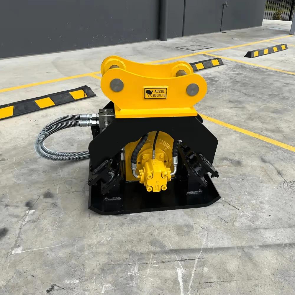 Aussie Buckets Vibrating Compaction Plate 5-11T Model 2