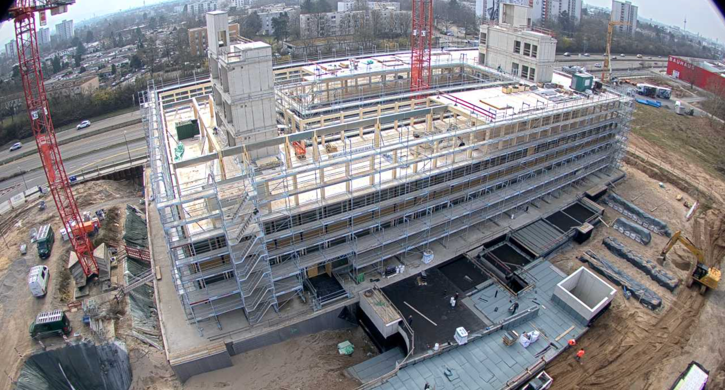 Our pioneering timber construction project is gaining momentum. 