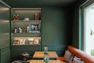 Hotel Schani City
