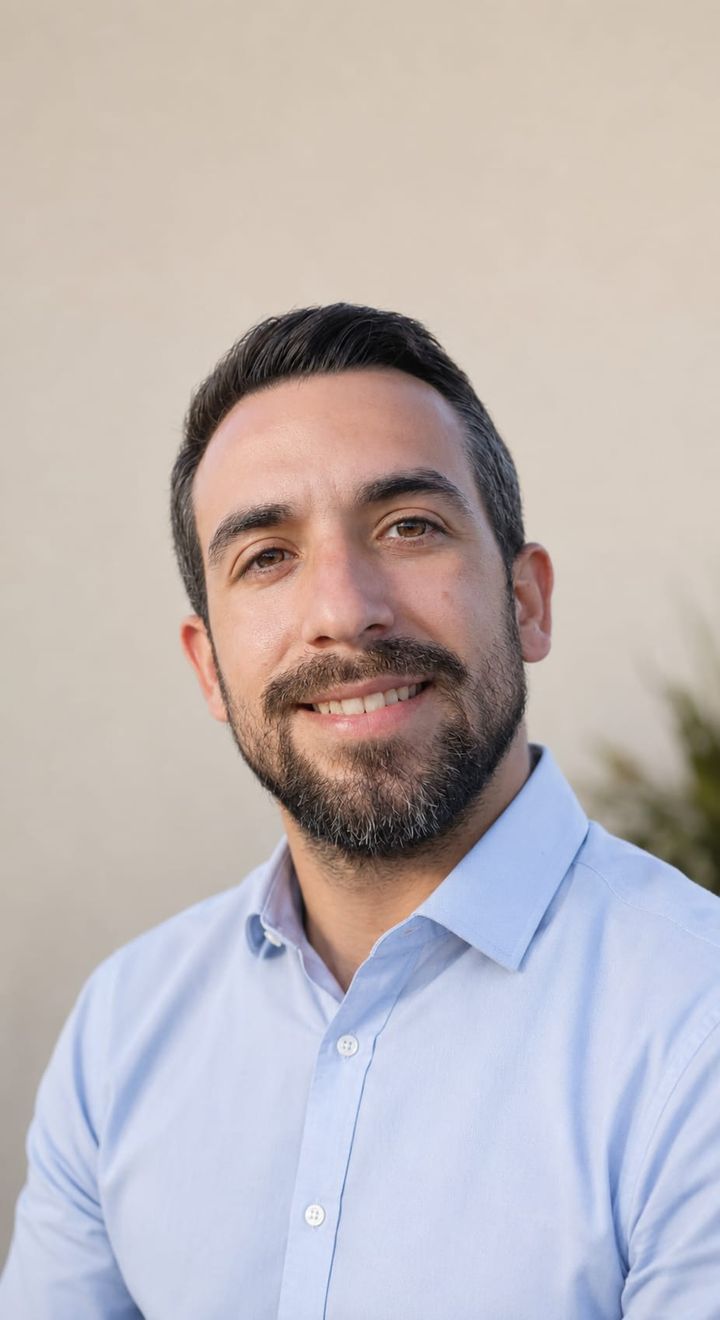 Enrique Becerra, desarrollador web